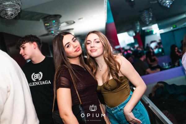 2000 HIT all'Opium Club, discoteca di Pordenone &ndash; foto 94