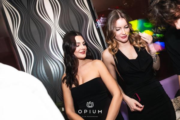 2000 HIT all'Opium Club, discoteca di Pordenone &ndash; foto 119