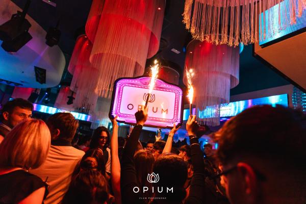 2000 HIT all'Opium Club, discoteca di Pordenone &ndash; foto 162