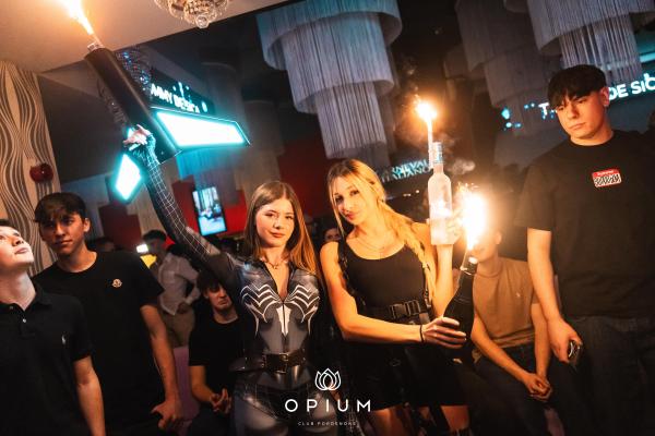 Senorita all'Opium Club, discoteca di Pordenone &ndash; foto 62