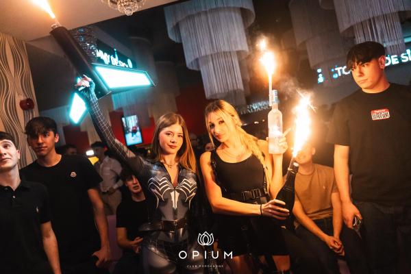 Senorita all'Opium Club, discoteca di Pordenone &ndash; foto 63