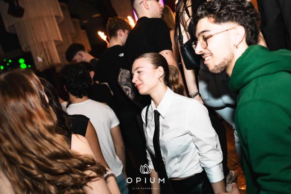 Senorita all'Opium Club, discoteca di Pordenone &ndash; foto 84