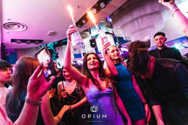 Senorita all'Opium Club, discoteca di Pordenone &ndash; foto 112
