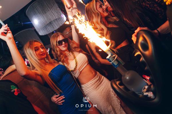CA$H OUT all'Opium Club, discoteca di Pordenone &ndash; foto 37