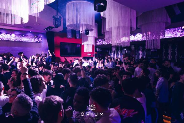 CA$H OUT all'Opium Club, discoteca di Pordenone &ndash; foto 74
